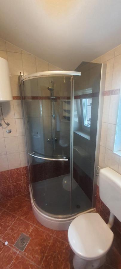 Apartments Ivanka G Malinska Zewnętrze zdjęcie