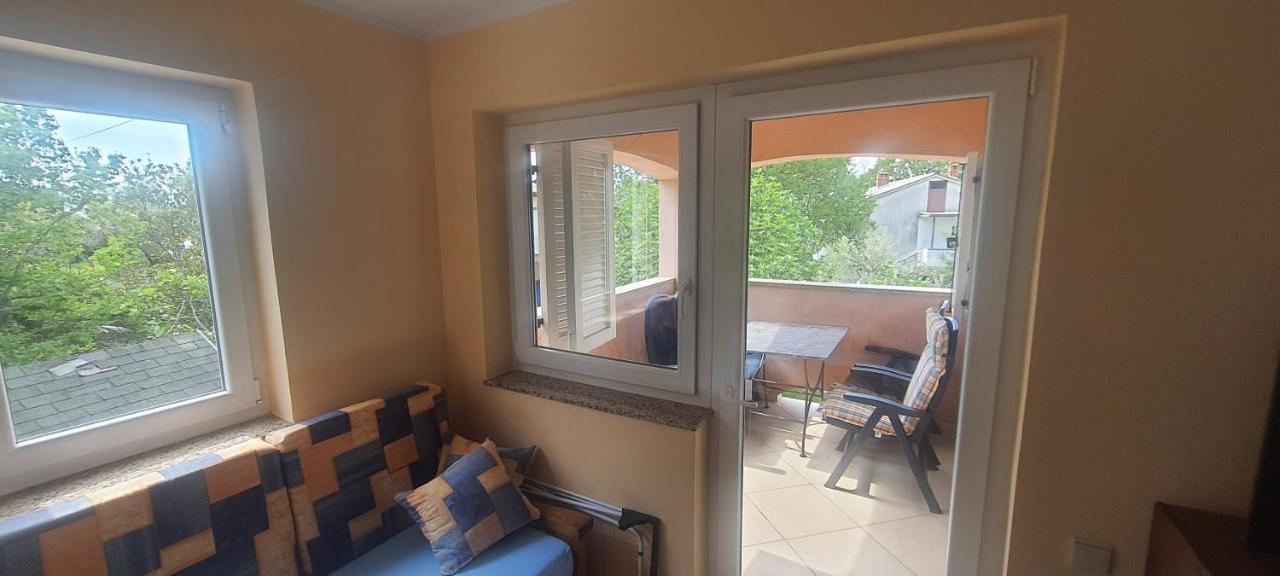 Apartments Ivanka G Malinska Zewnętrze zdjęcie