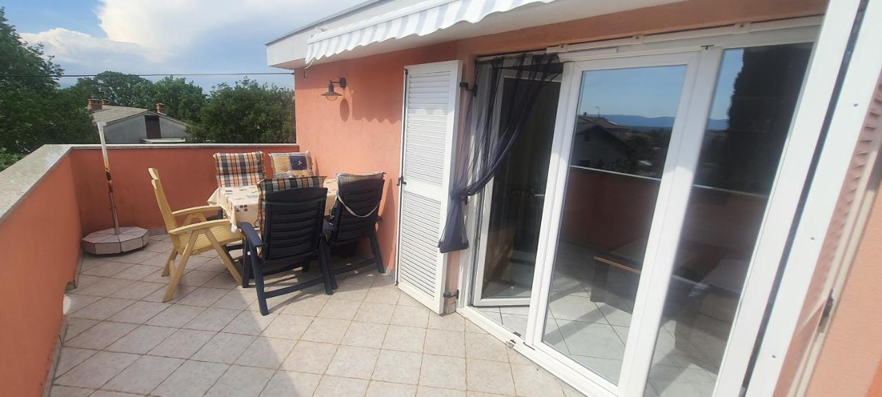 Apartments Ivanka G Malinska Zewnętrze zdjęcie