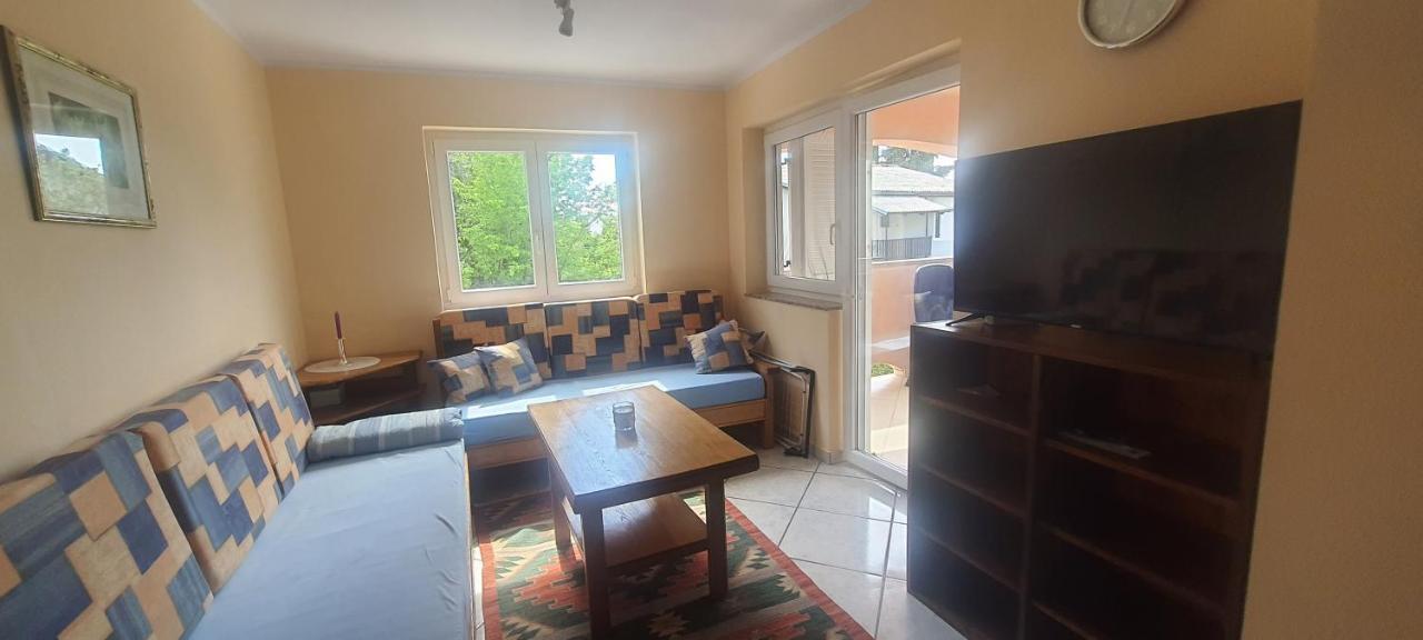 Apartments Ivanka G Malinska Zewnętrze zdjęcie